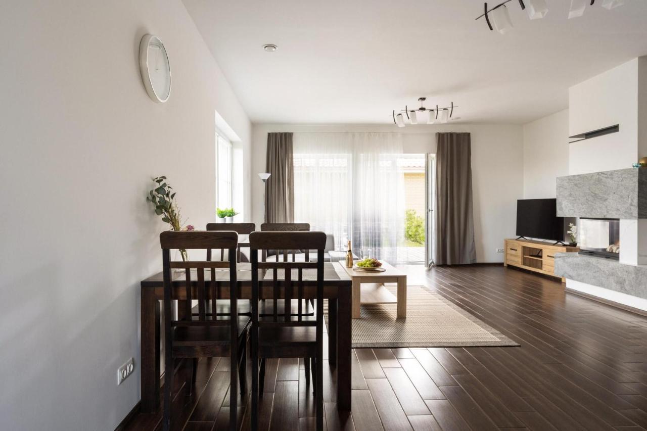 1 House Between Two Lakes Vilna Exterior foto